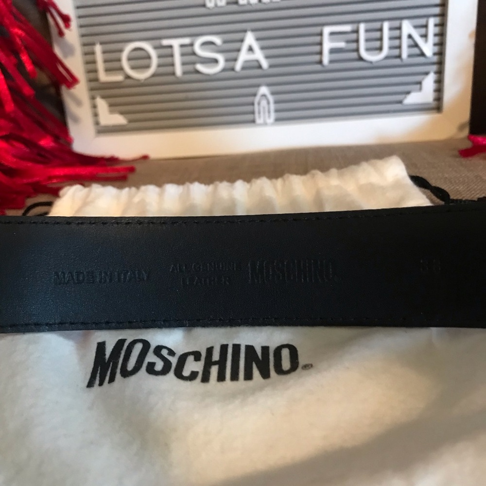 MOSCHINO Logo Leather Belt - Picture 7 of 10